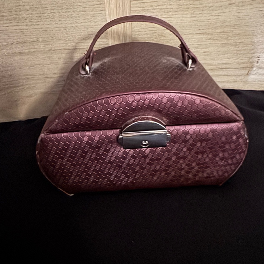 Tuscan Designs Jewelry Box